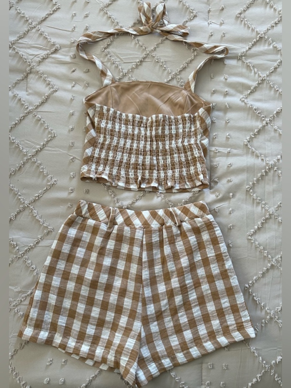 Kirious Los Angeles Gingham Crop Top & Shorts Set Tan and White-Size Small-NWT - Picture 2 of 4